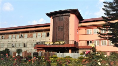 स्थानीय तह निर्वाचनका उम्मेदवारको जरिवाना माफी गर्ने निर्णयविरुद्ध सर्वोच्चमा रिट
